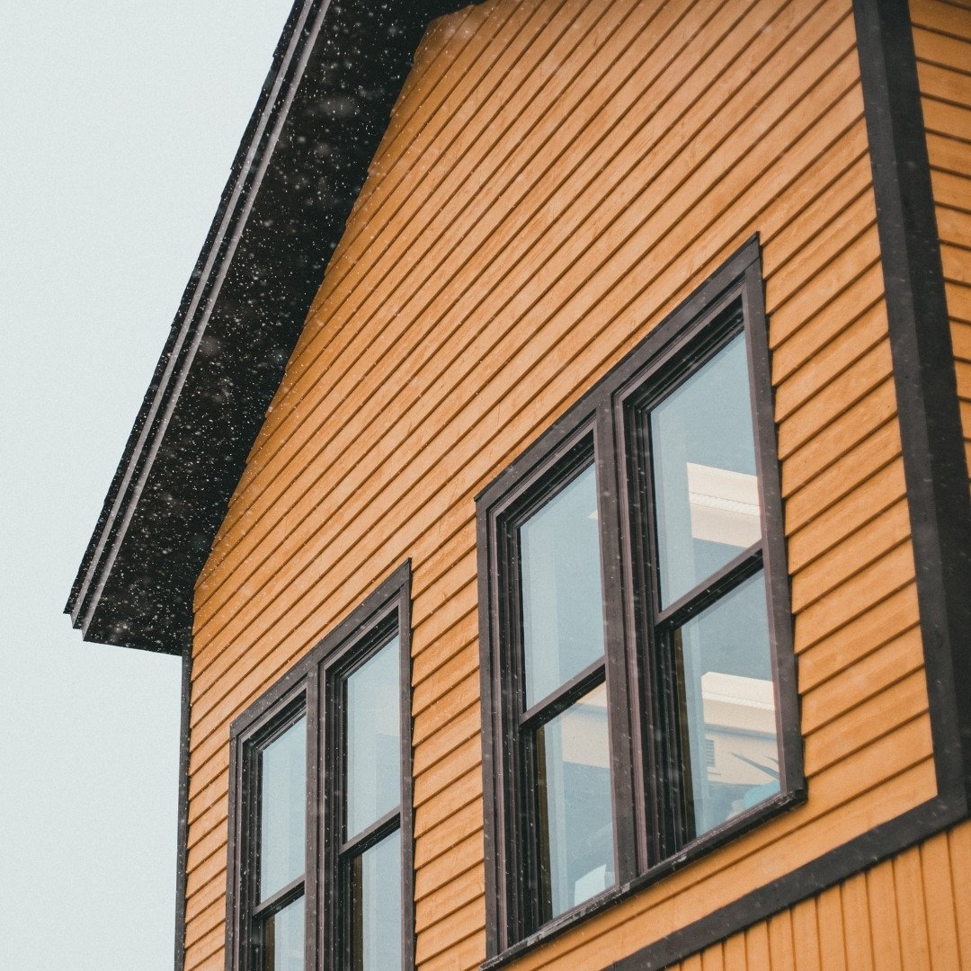 Maximizing Curb Appeal_ Exterior Remodeling Tips - Image 1